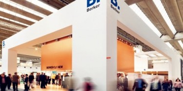 如何选择照明展布展公司