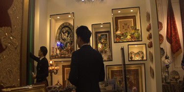 展台搭建公司中光源与灯具的选择