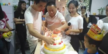 媳妇儿，就得哄......