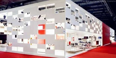 如何用展示道具成就展会装修布置