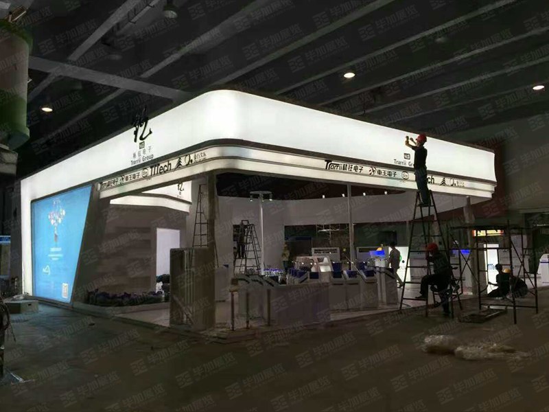 精钰汽车配件展设计搭建